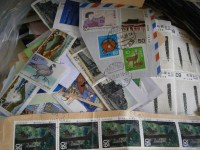 Japan / Nippon Kiloware 100g NUR 100% Sondermarken