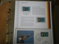 Berlin 4 Ringbinder mit Sammelblttern FDC + postfrisch + gestempelt